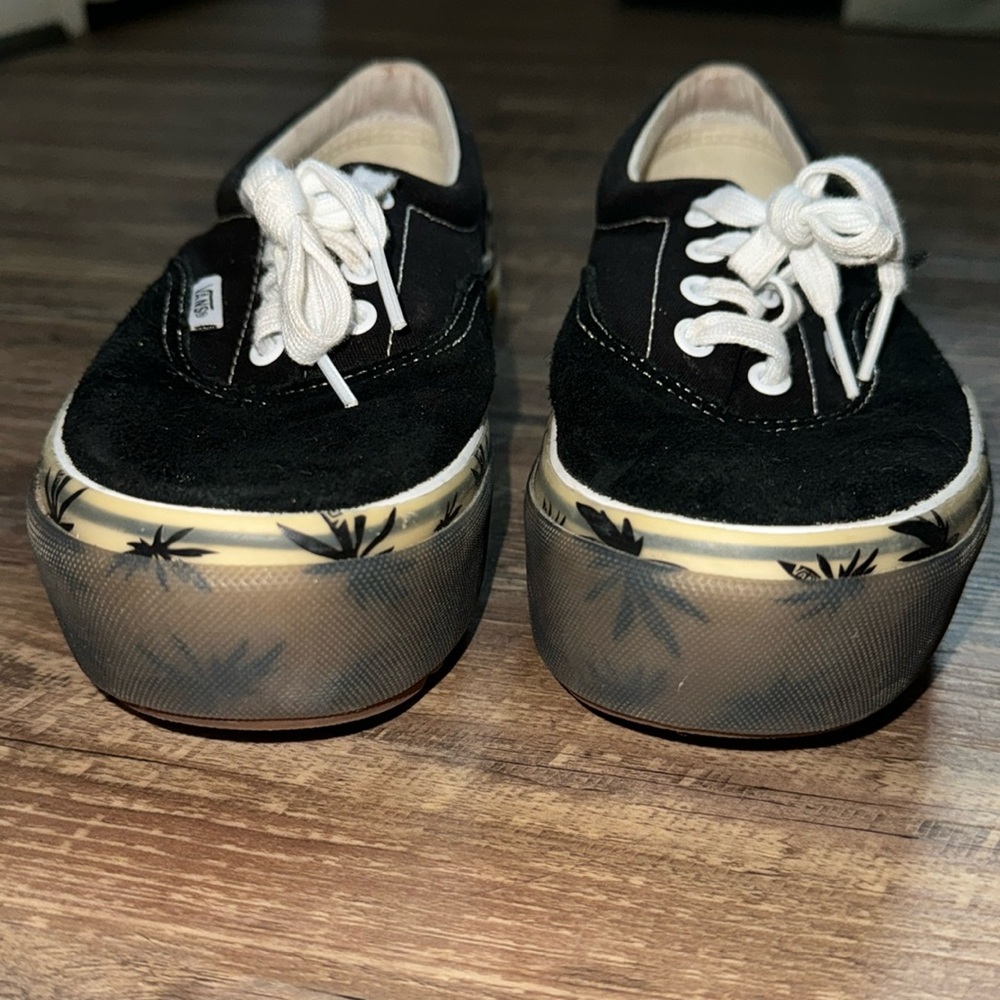 Platform Vans - Black with Gum Sole - Picture 4 of 4